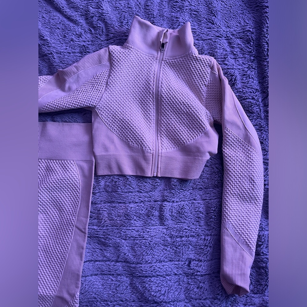 Beige Textured Athletic Set